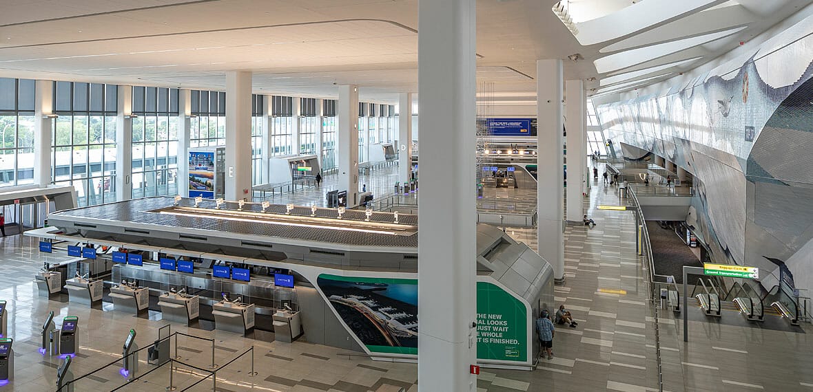 LGA Central Terminal Building - Check in area