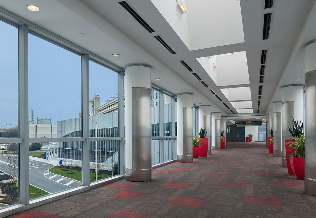 Philadelphia International Airport Terminal F Hub Baggage Claim