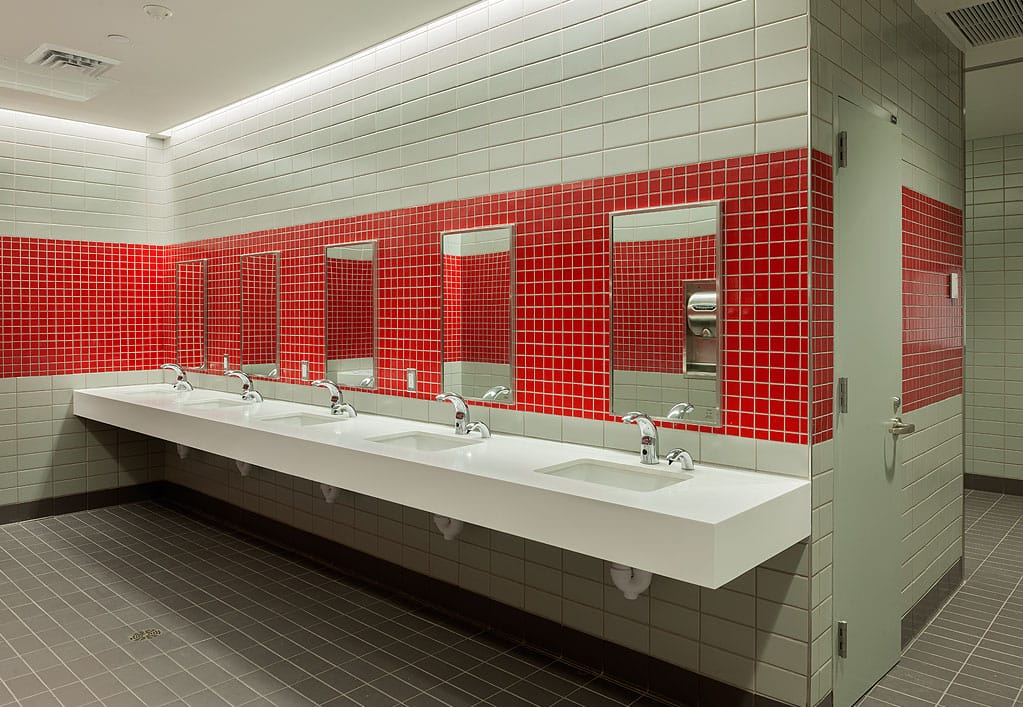 Philadelphia International Airport Terminal F Hub Baggage Claim